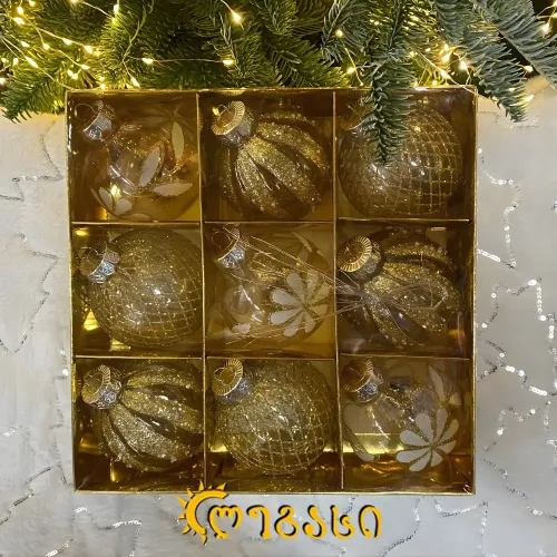 ნაძვის ხის მოსართავი სათამაშოები (9ც.)