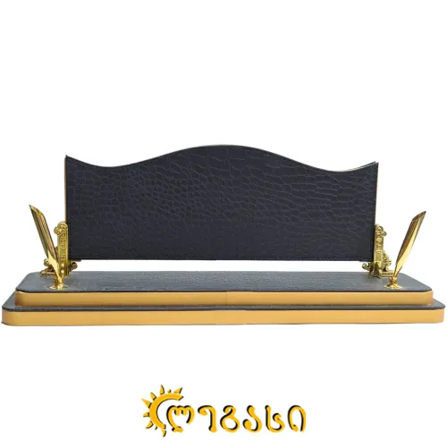 პერსონალური დაფა ( საოფისე კალმის სტენდი გრავირებით )