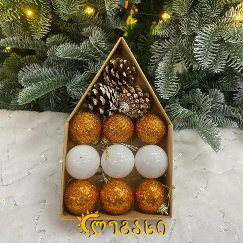 საახალწლო ნაძვის ხის მოსართავი